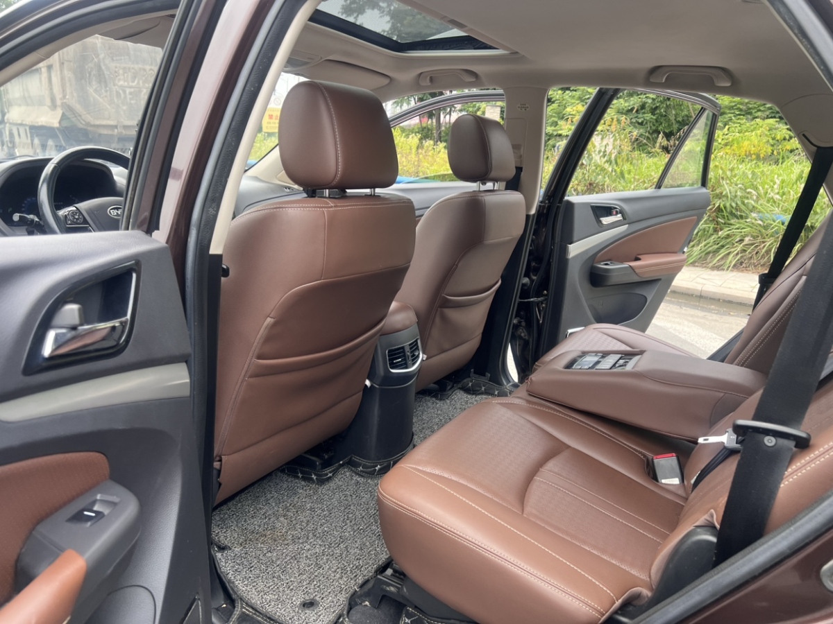 比亞迪 S7  2017款 2.0T 自動旗艦型圖片