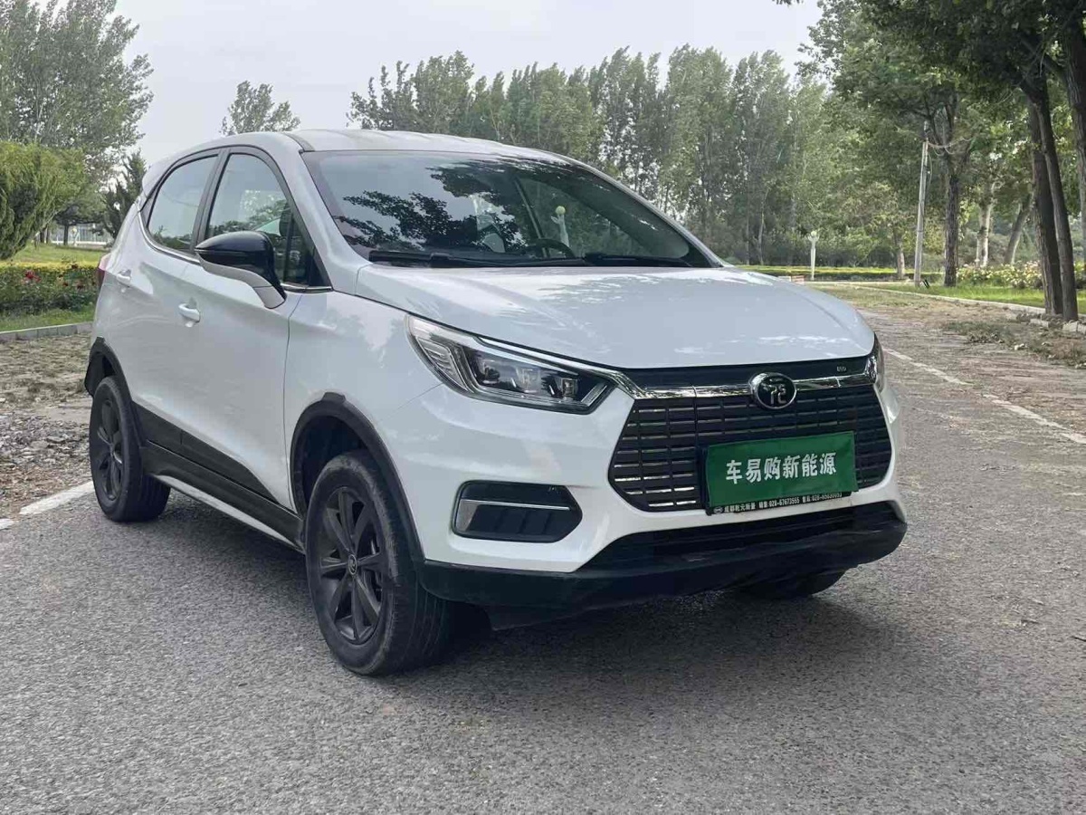 比亞迪 元新能源  2018款 EV360 智聯(lián)炫酷型圖片