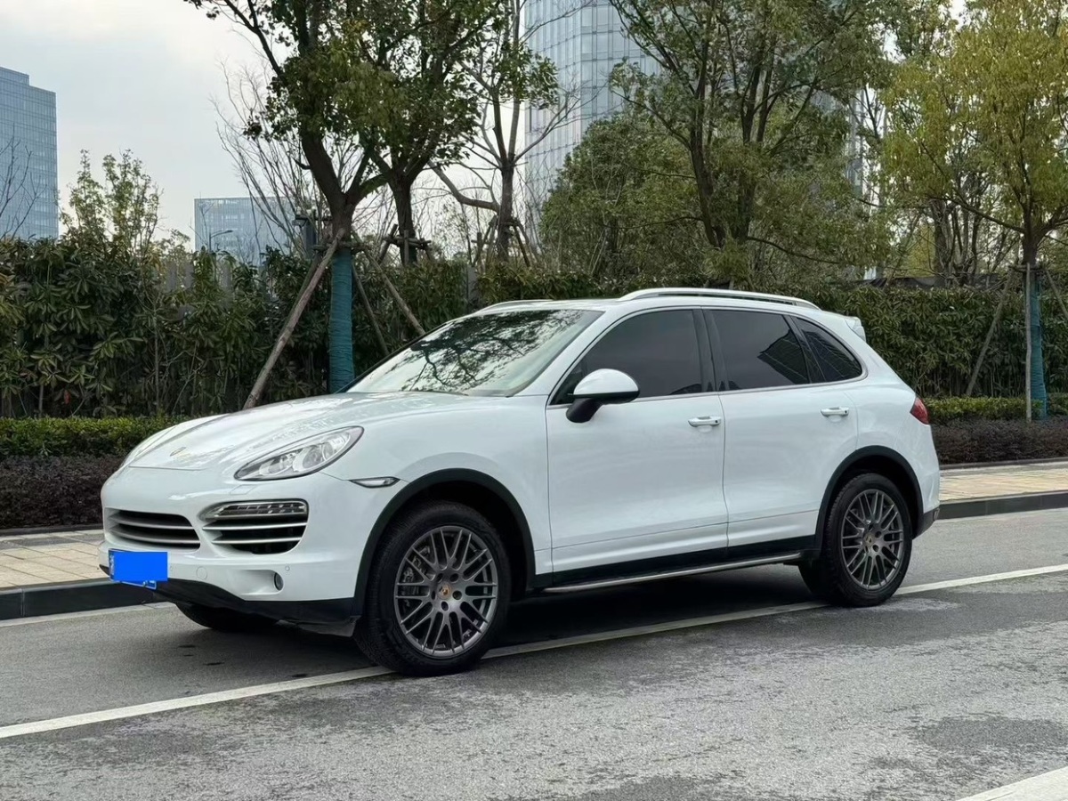 保時(shí)捷 Cayenne  2014款 Cayenne Platinum Edition 3.0T圖片