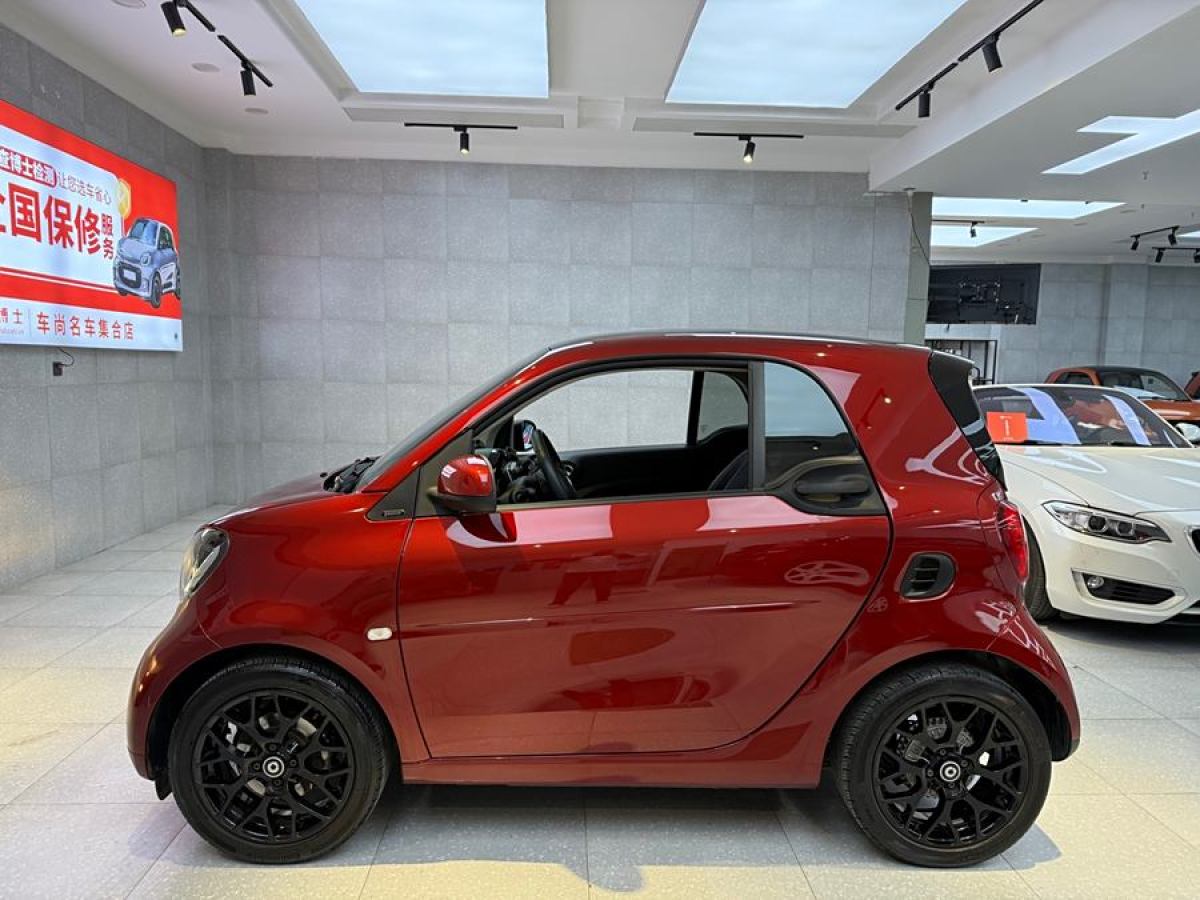 smart fortwo  2018款 1.0L 52千瓦20周年特別版圖片