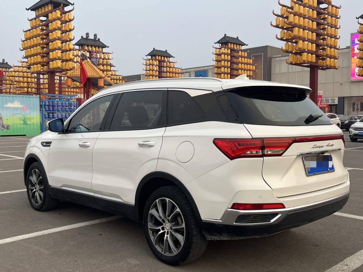 眾泰 T500  2018款 1.5T 自動智能互聯(lián)旗艦型圖片