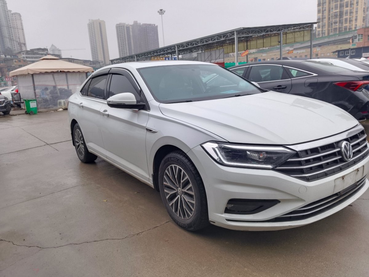 大眾 速騰  2021款 200TSI DSG舒適智聯(lián)版圖片