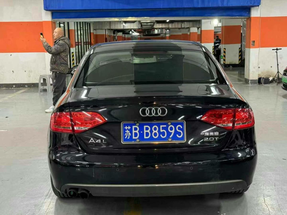 奧迪 奧迪A4L  2012款 2.0 TFSI 自動技術(shù)型圖片