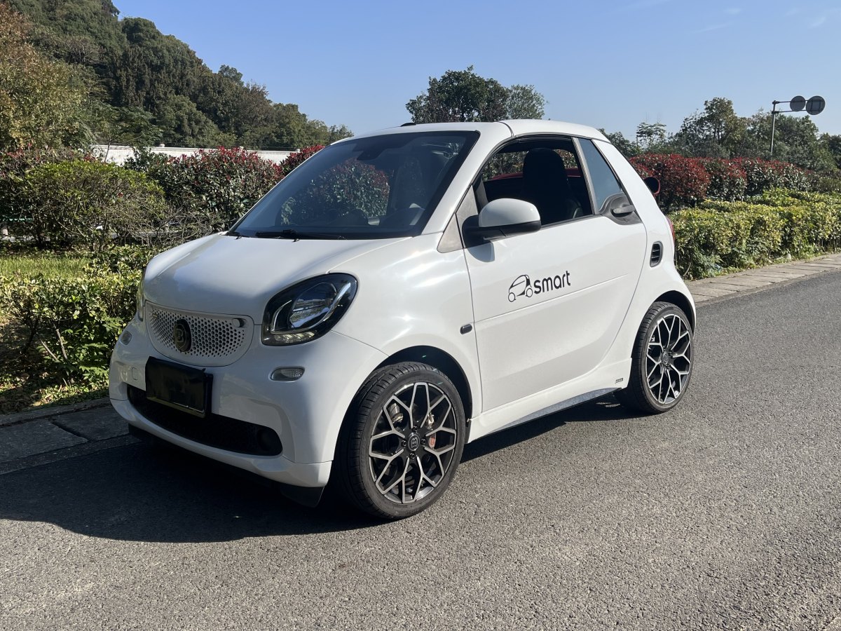 smart fortwo  2018款 1.0L 52千瓦敞篷激情版圖片