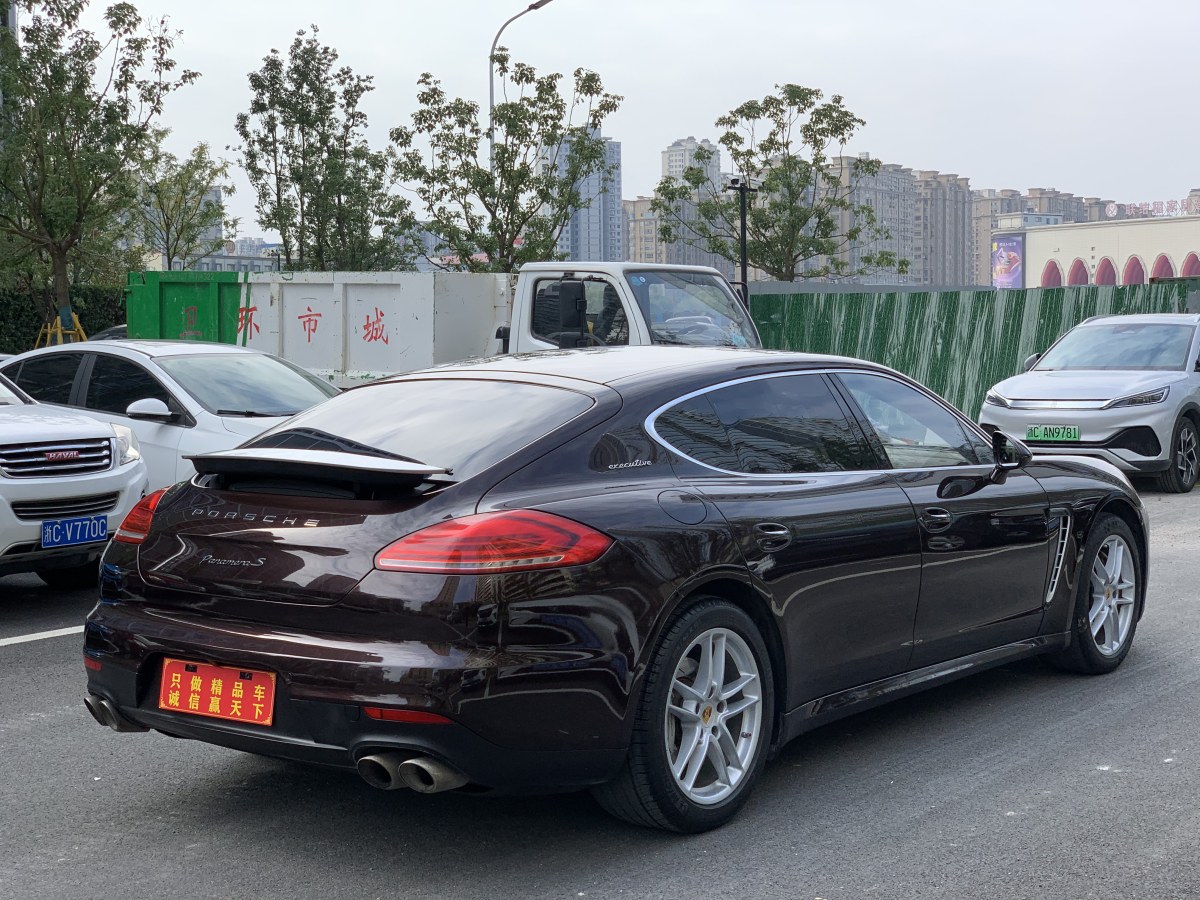 保時(shí)捷 Panamera  2014款 Panamera S Executive 3.0T圖片