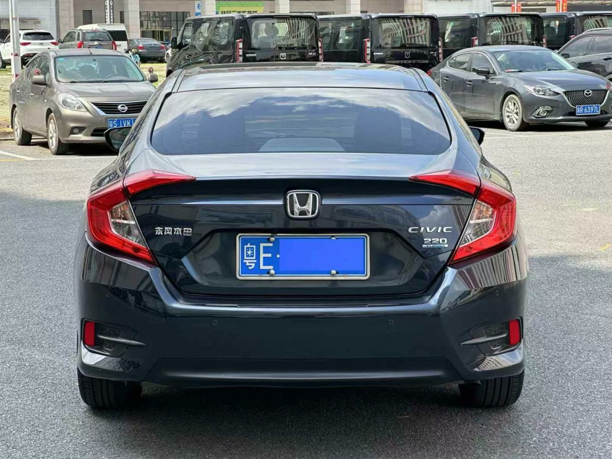 本田 思域  2021款 HATCHBACK 220TURBO CVT新銳控圖片