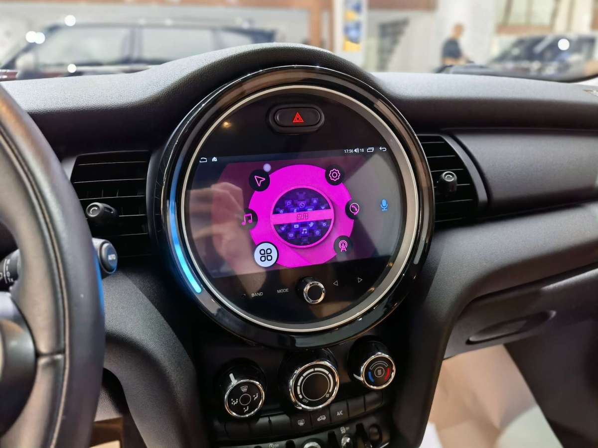 MINI MINI  2016款 1.2T ONE 先鋒派 五門版圖片