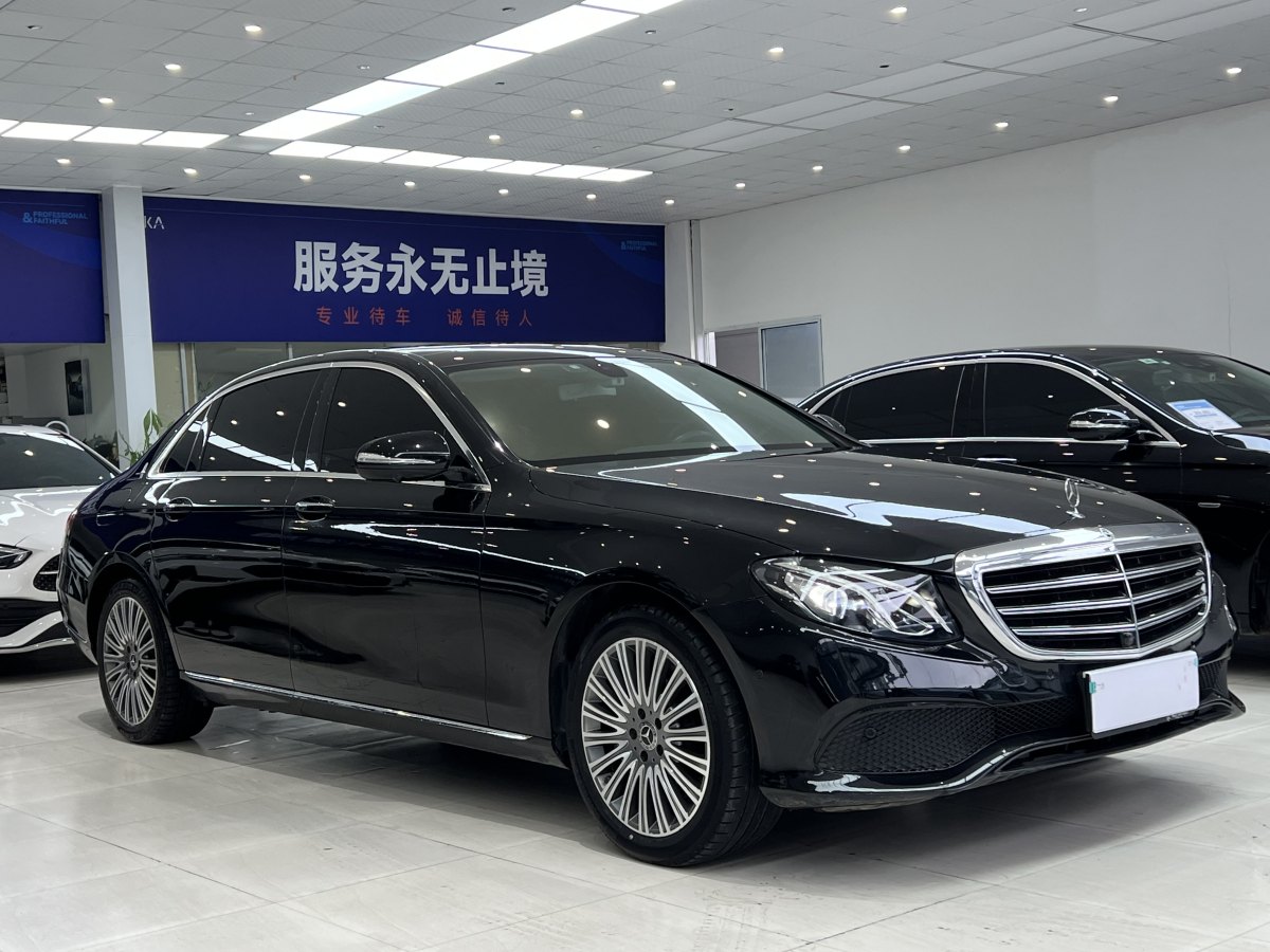 奔馳 奔馳E級  2020款 E 300 L 豪華型圖片