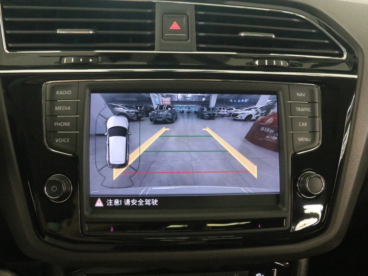大眾 途觀L  2018款 380TSI 自動(dòng)四驅(qū)旗艦版圖片