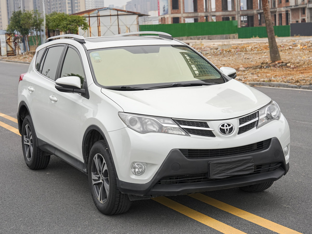 豐田 RAV4  2018款 榮放 2.0L CVT兩驅(qū)風(fēng)尚版圖片