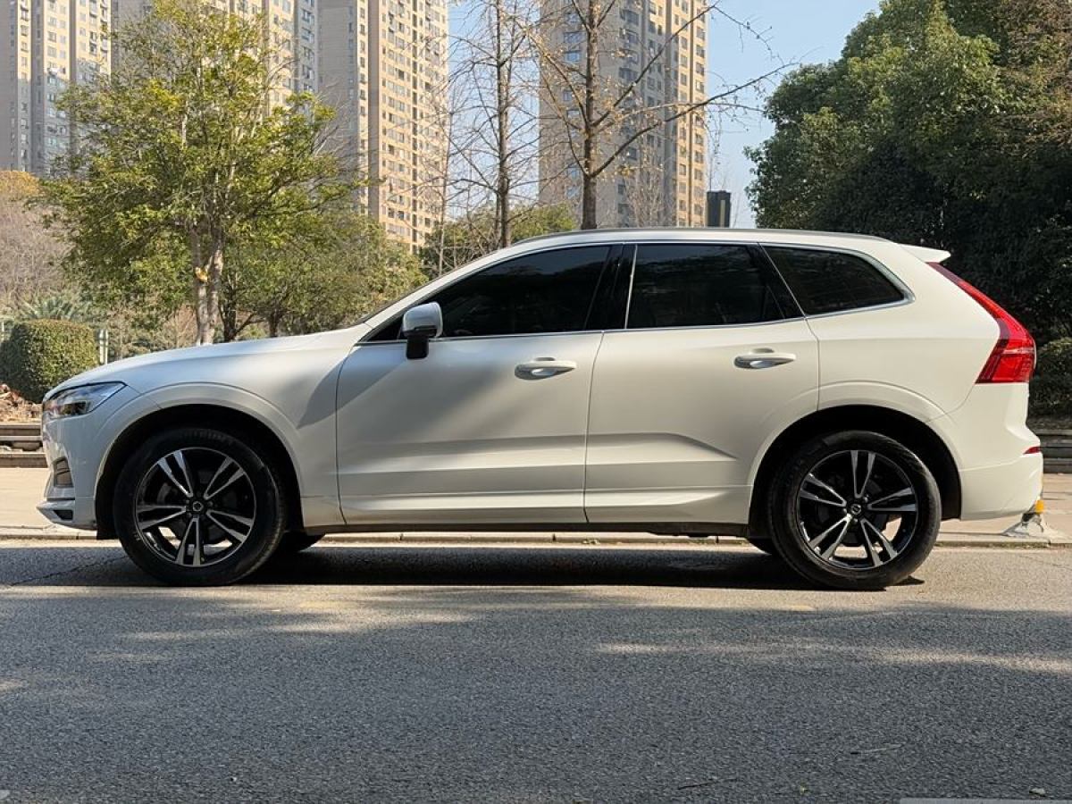 沃爾沃 XC60  2019款  T5 四驅(qū)智遠(yuǎn)版 國VI圖片