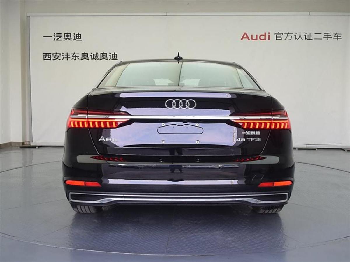 奧迪 奧迪A6L  2023款 改款 45 TFSI 臻選致雅型圖片