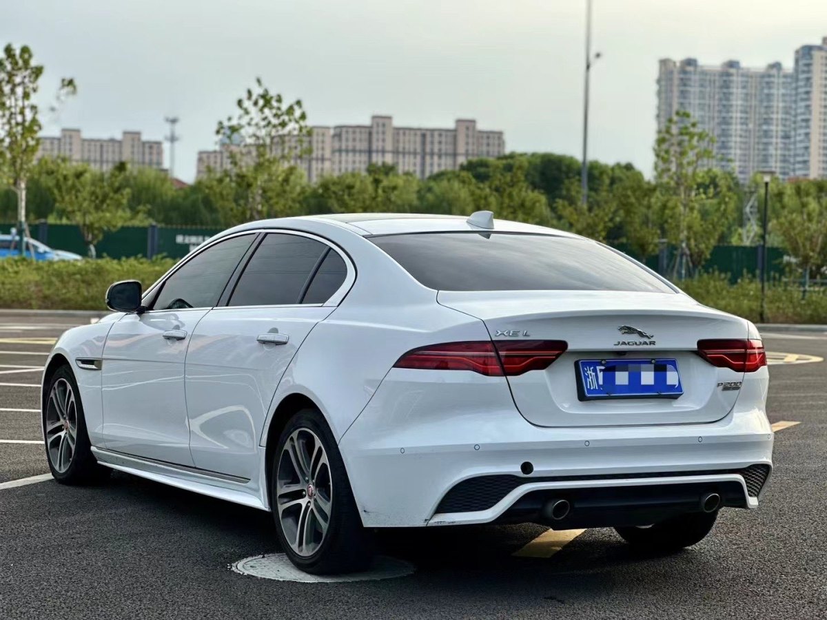 捷豹 XEL  2020款 2.0T 200PS S進(jìn)取優(yōu)雅版圖片