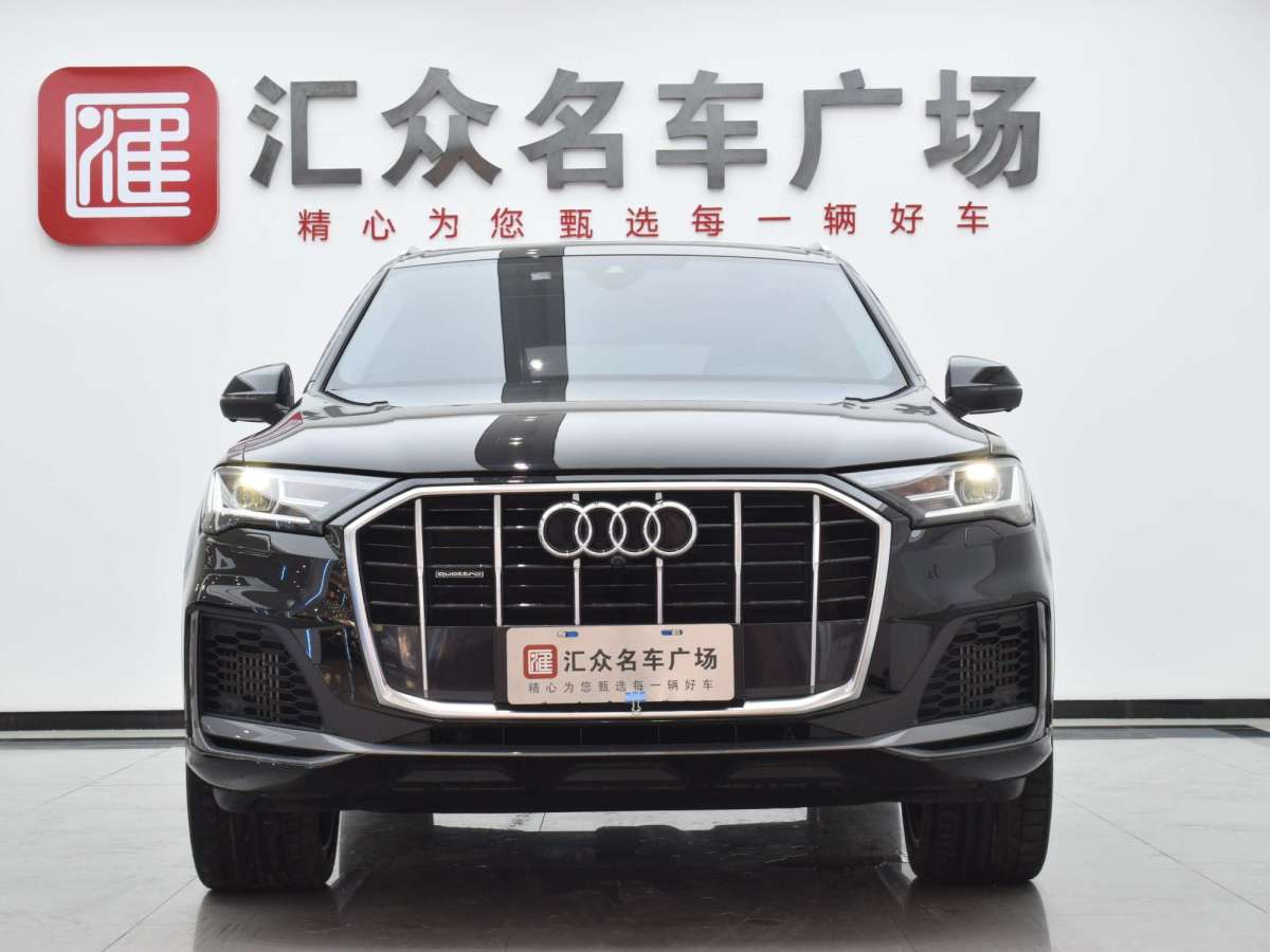 奧迪 奧迪Q7  2023款 55 TFSI quattro S line運(yùn)動(dòng)型圖片