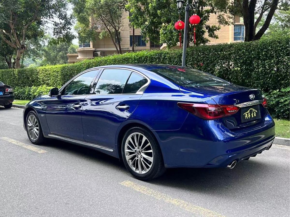 英菲尼迪 Q50L  2018款 2.0T 進(jìn)享版 國(guó)VI圖片