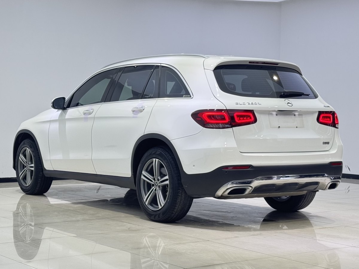 奔馳 奔馳GLC  2018款 改款 GLC 260 4MATIC 動感型圖片