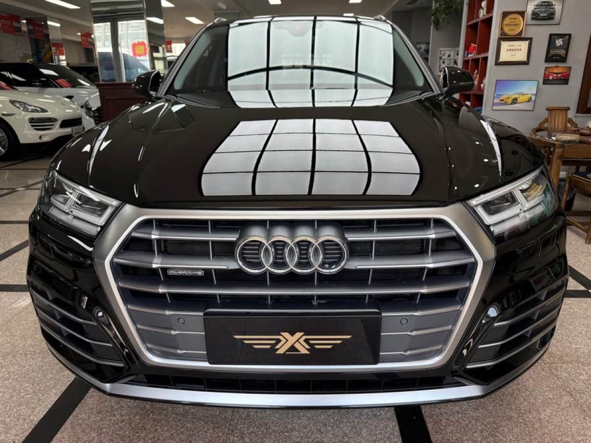 奧迪 奧迪Q5L  2020款 改款 40 TFSI 榮享時(shí)尚型圖片
