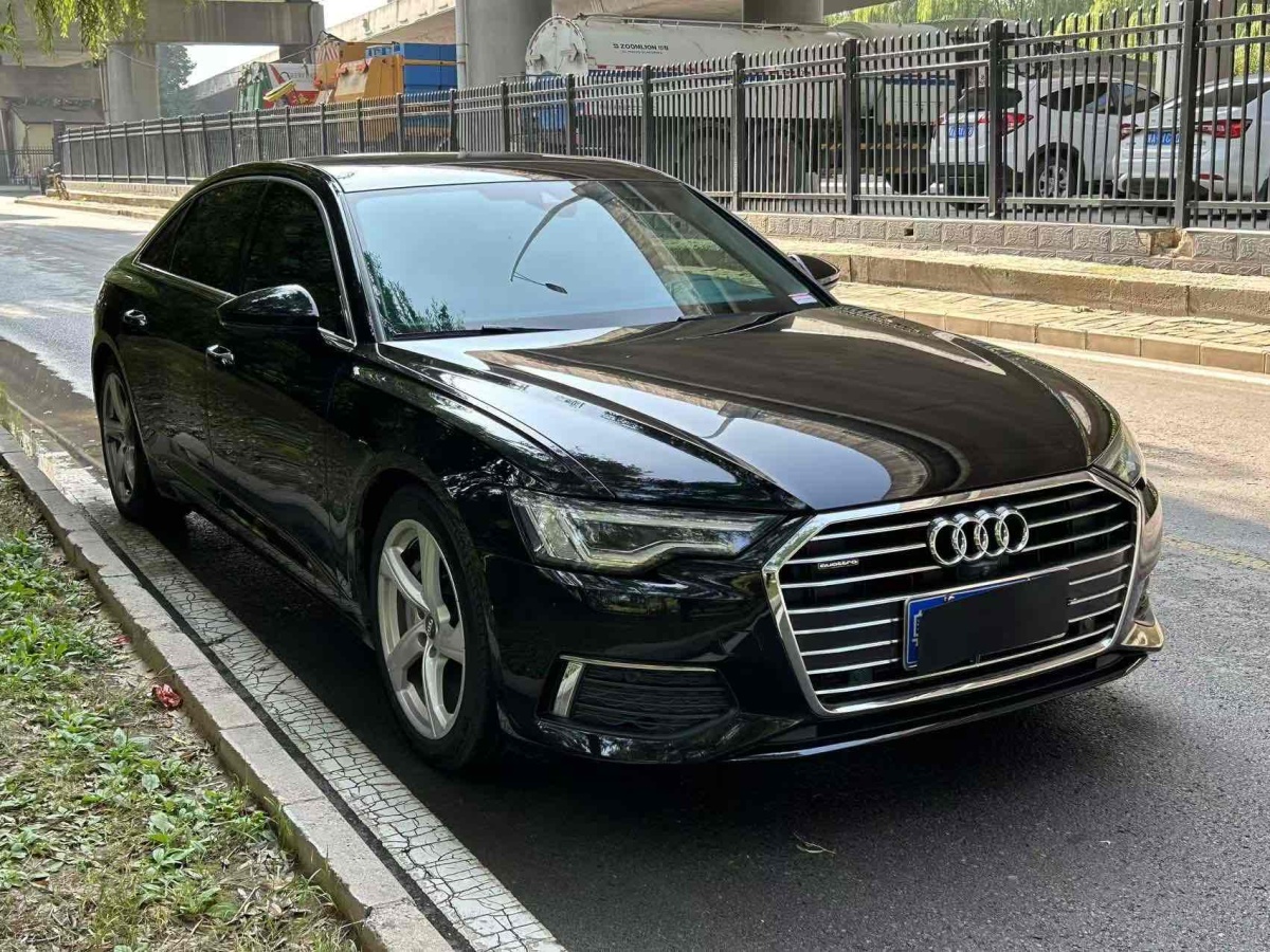 奧迪 奧迪A6L  2022款 55 TFSI quattro 尊享致雅型圖片