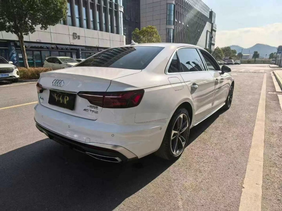 奧迪 奧迪A4L  2022款 35 TFSI 時尚動感型圖片