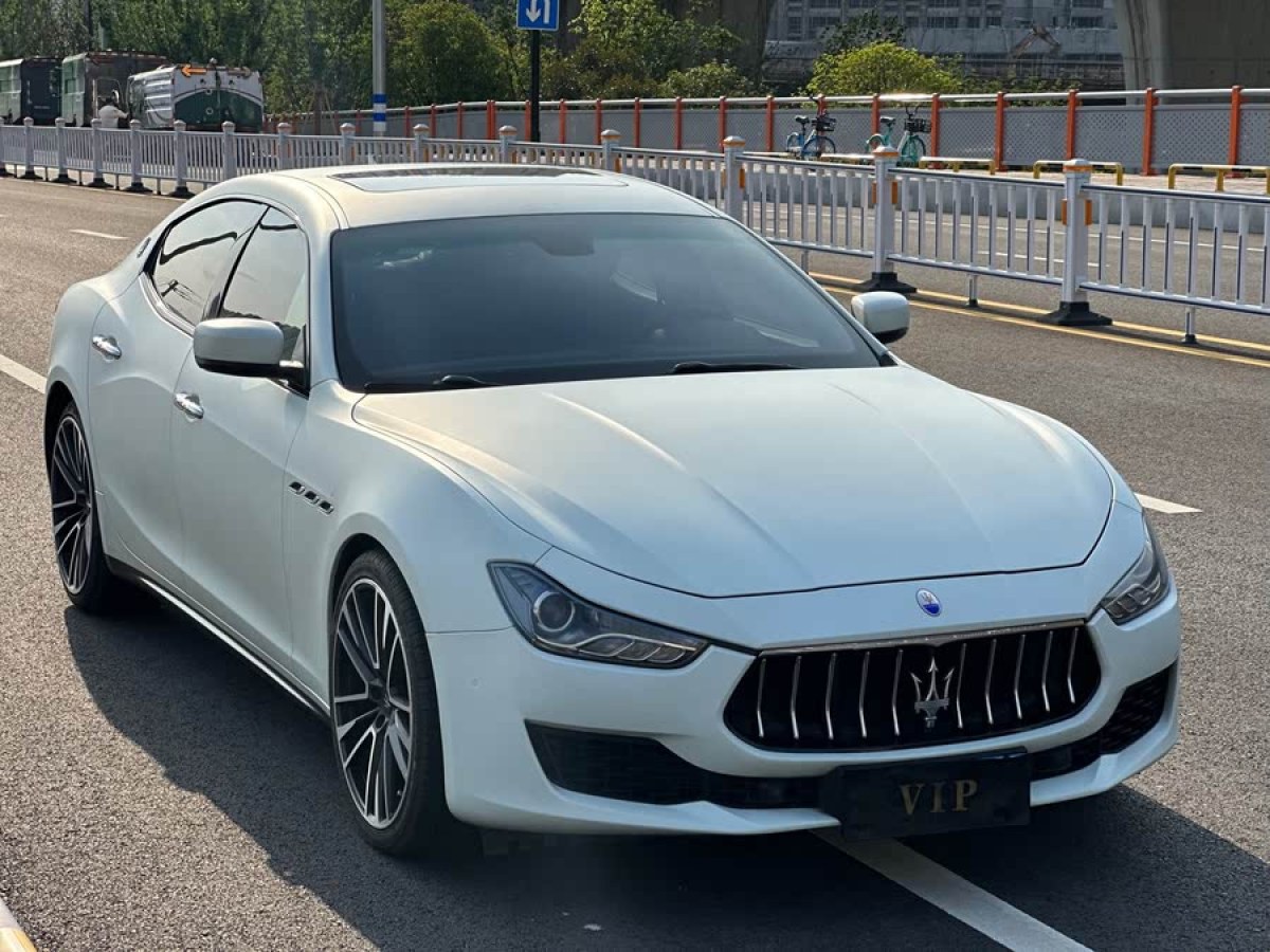 瑪莎拉蒂 Ghibli  2014款 3.0T 標(biāo)準(zhǔn)版圖片