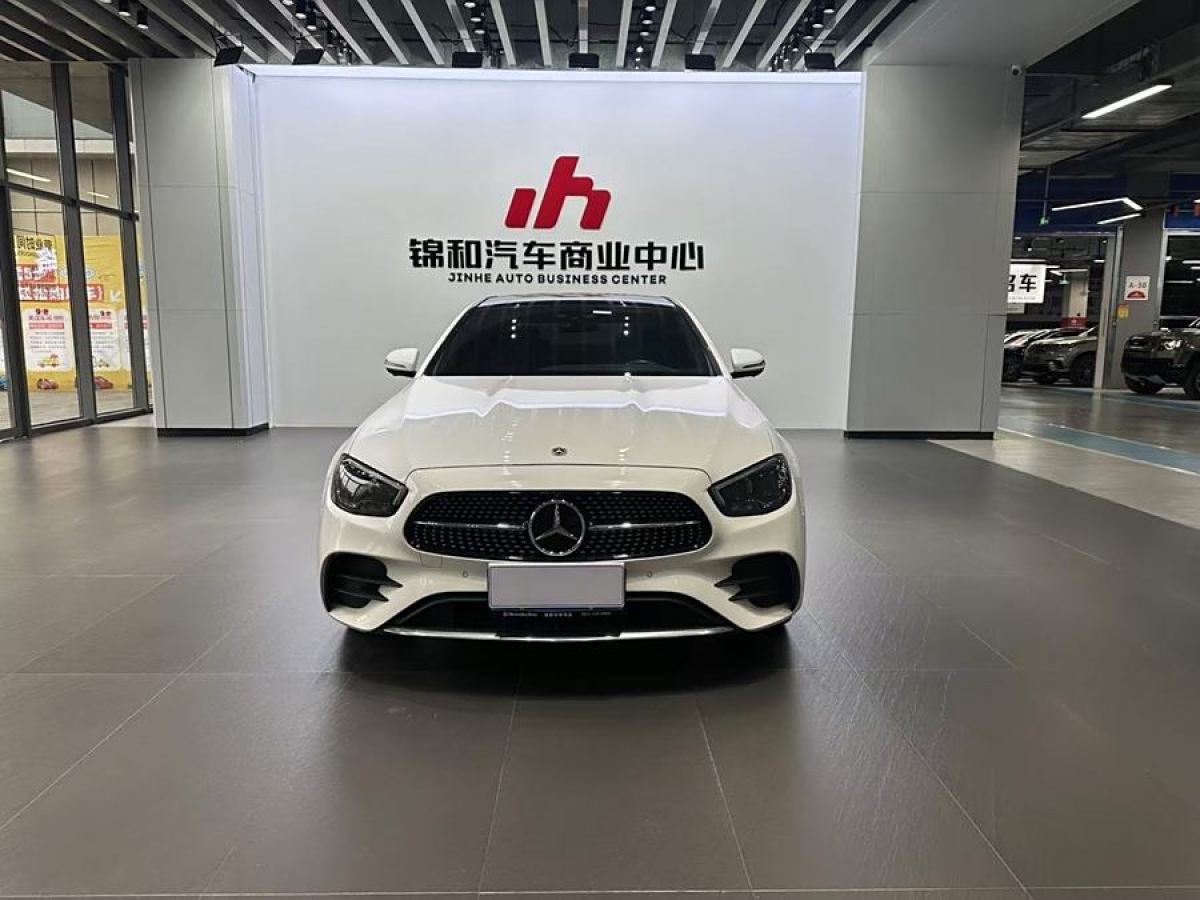 奔馳 奔馳E級  2021款 改款 E 300 L 尊貴型圖片