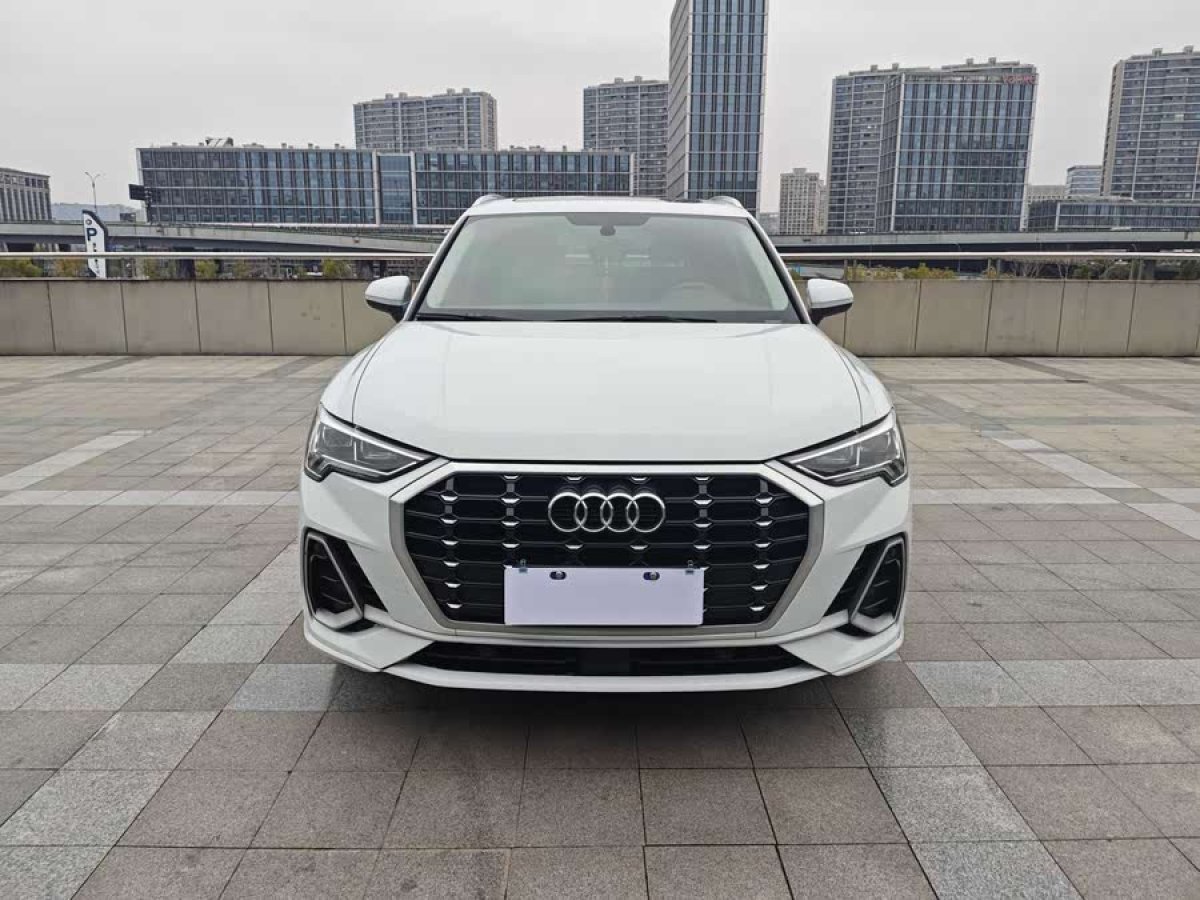 奧迪 奧迪Q3  2021款 35 TFSI 時尚動感型圖片