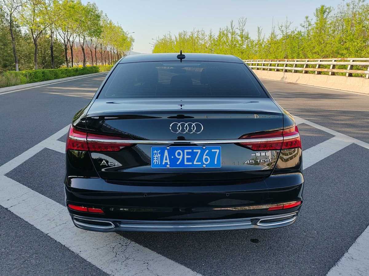 奧迪 奧迪A6L  2022款 45 TFSI 臻選致雅型圖片