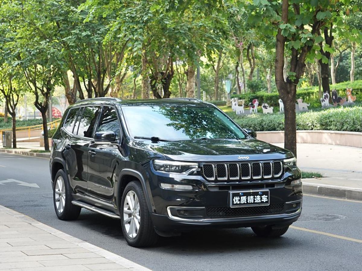 Jeep 大指揮官  2020款 2.0T 兩驅(qū)精英版圖片