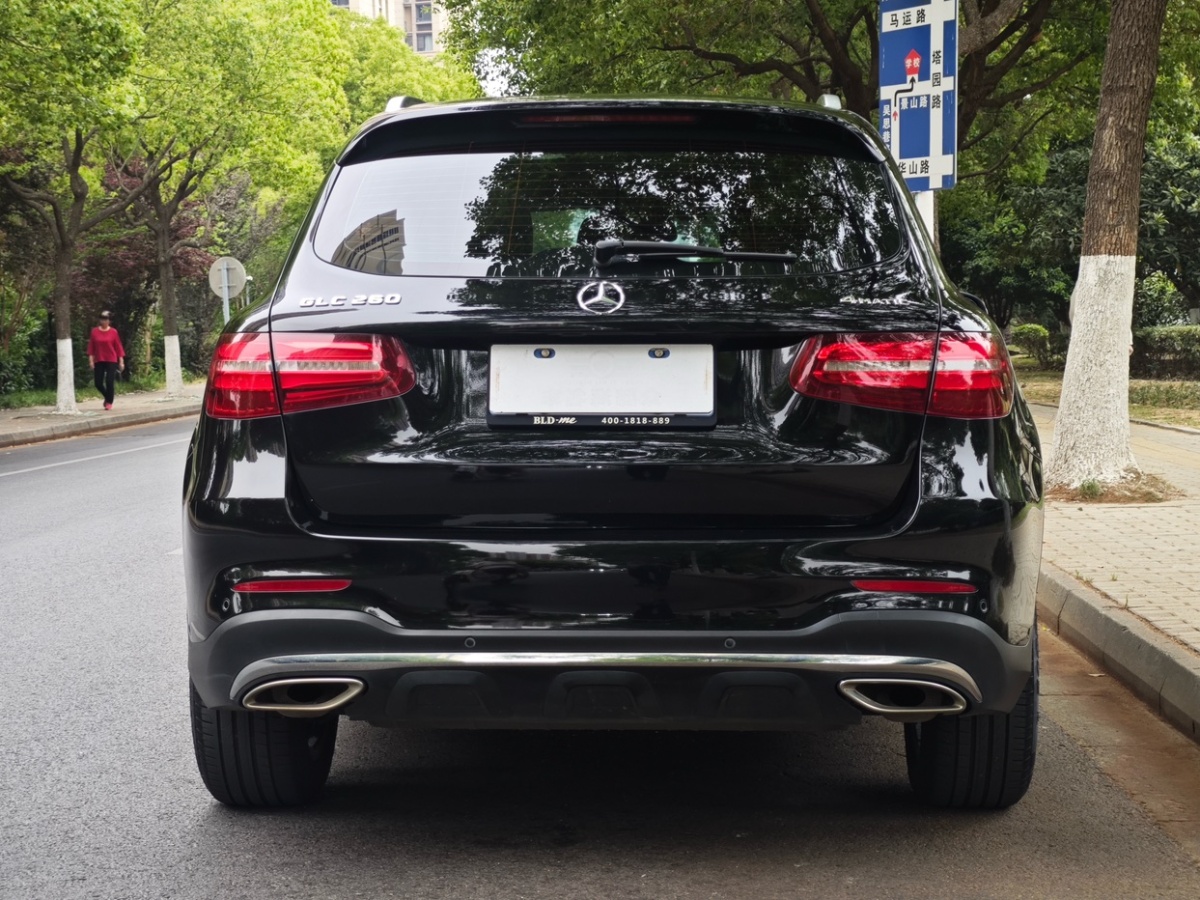 奔馳 奔馳GLC  2017款 GLC 260 4MATIC 動(dòng)感型圖片
