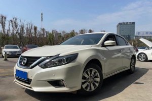 天籟 日產(chǎn) 2.0L XL 智進(jìn)版