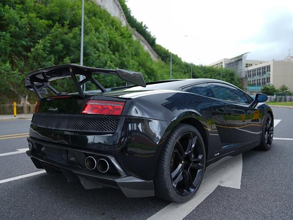 蘭博基尼 Gallardo  2011款 LP 560-4 Bicolore圖片