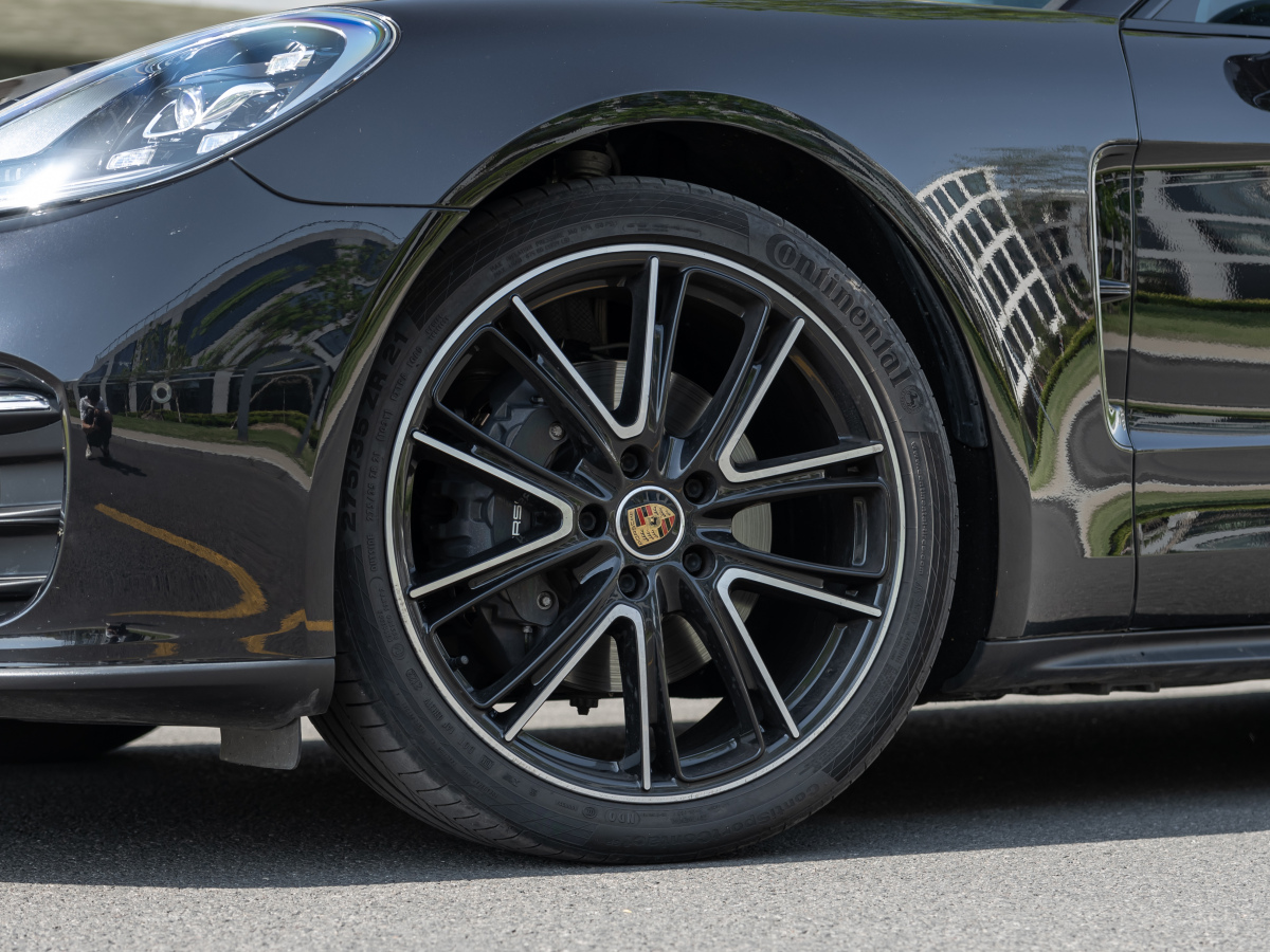 保時(shí)捷 Panamera  2023款 改款 Panamera 2.9T 鉑金版圖片