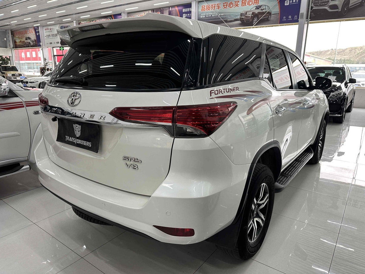 丰田 Fortuner  2016款 2.7L 中东版图片