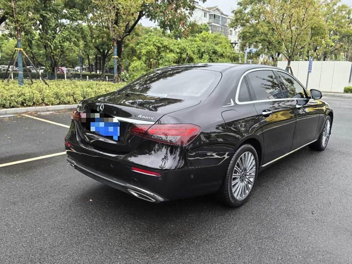 奔馳 奔馳E級(jí)  2021款 改款 E 300 L 豪華型圖片