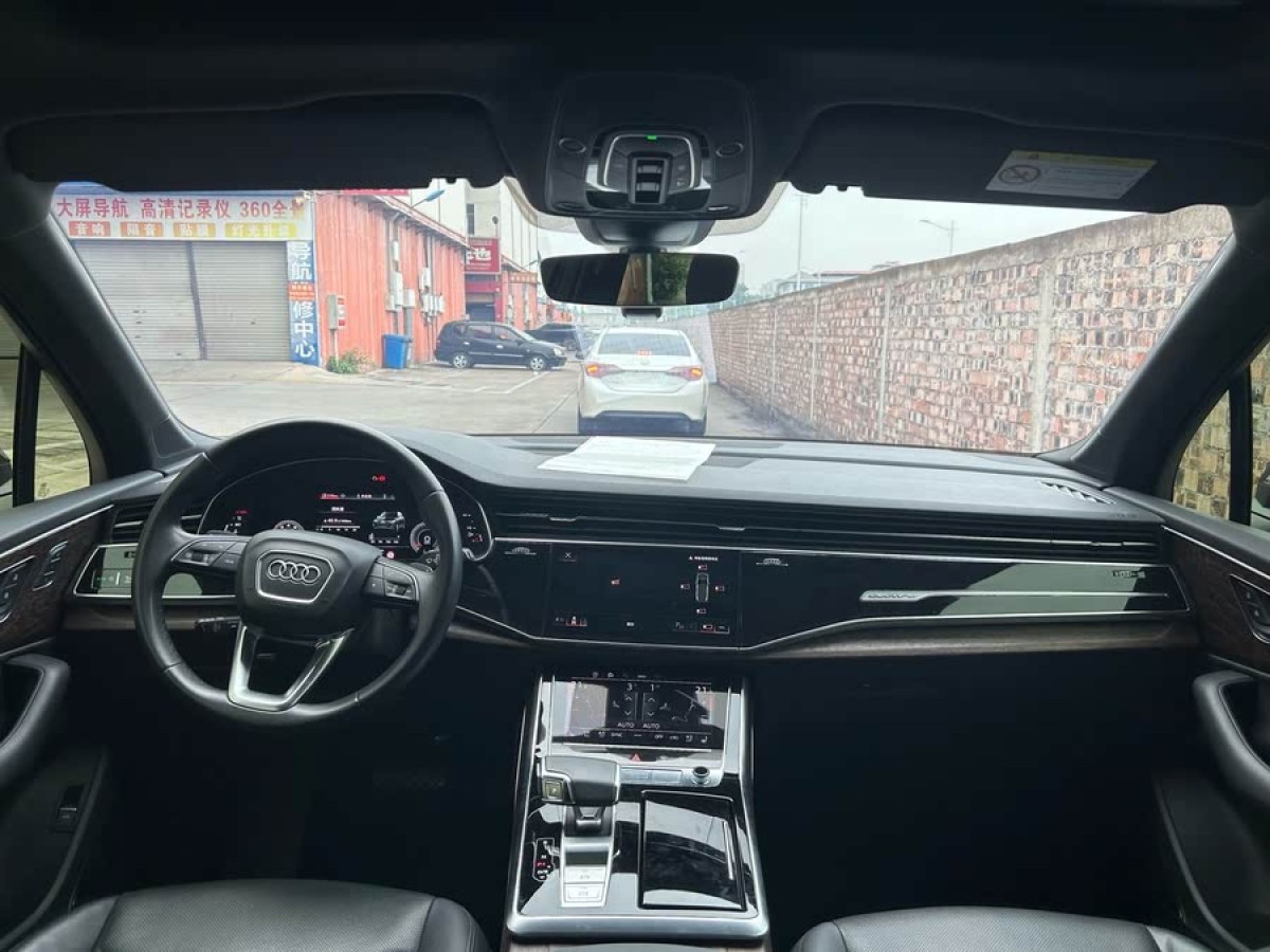 奧迪 奧迪Q7  2023款 55 TFSI quattro S line運動型圖片