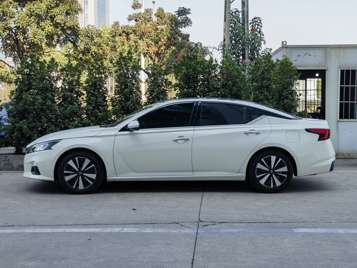 日產(chǎn) 天籟  2021款 2.0T XL 智進(jìn)版圖片