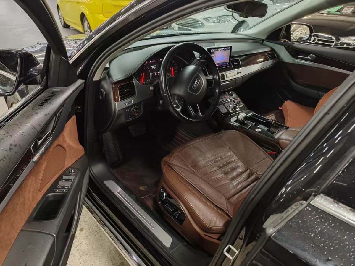 奧迪 奧迪A8  2014款 A8L 30 FSI 舒適型圖片
