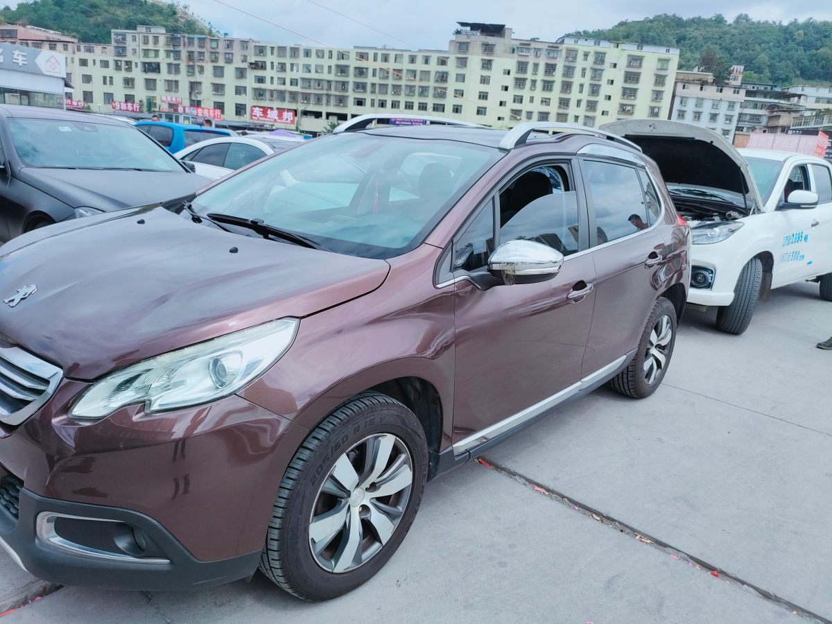 標(biāo)致 2008  2014款 1.6L 自動(dòng)領(lǐng)航版圖片