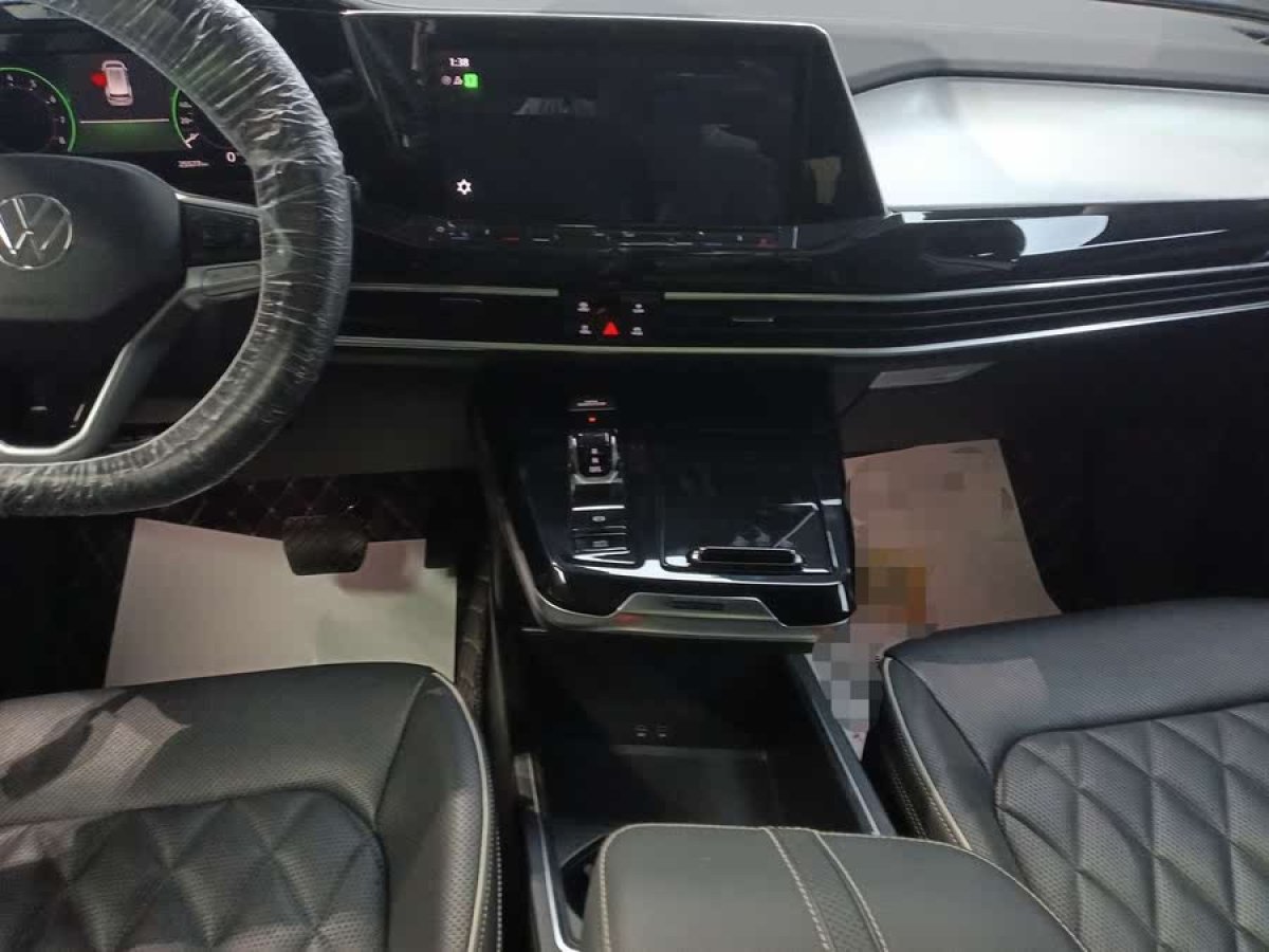 大眾 攬境  2023款 改款 530TSI 四驅(qū)旗艦勝境版Pro 6座圖片