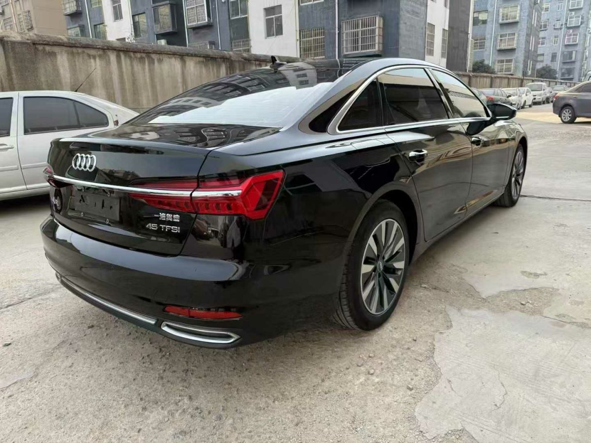 奧迪 奧迪A6L  2019款 40 TFSI 豪華動(dòng)感型圖片