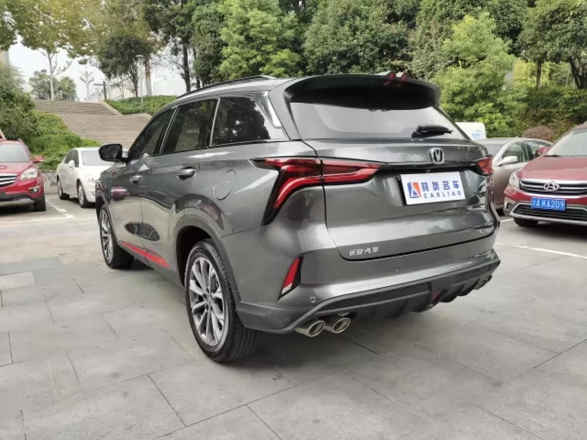 長(zhǎng)安 CS75 PLUS  2022款 2.0T 自動(dòng)領(lǐng)航型圖片