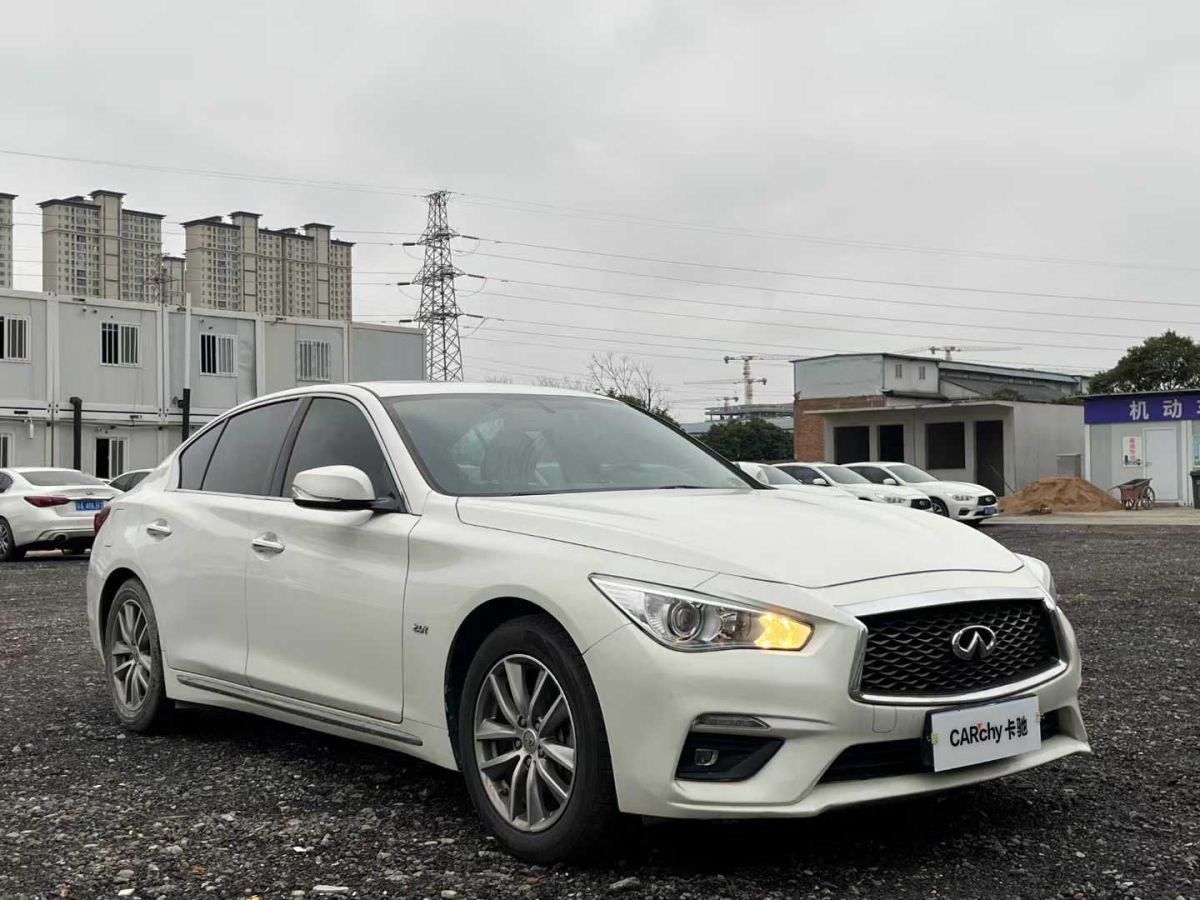 2022年1月英菲尼迪 Q50L  2022款 2.0T WAVE版