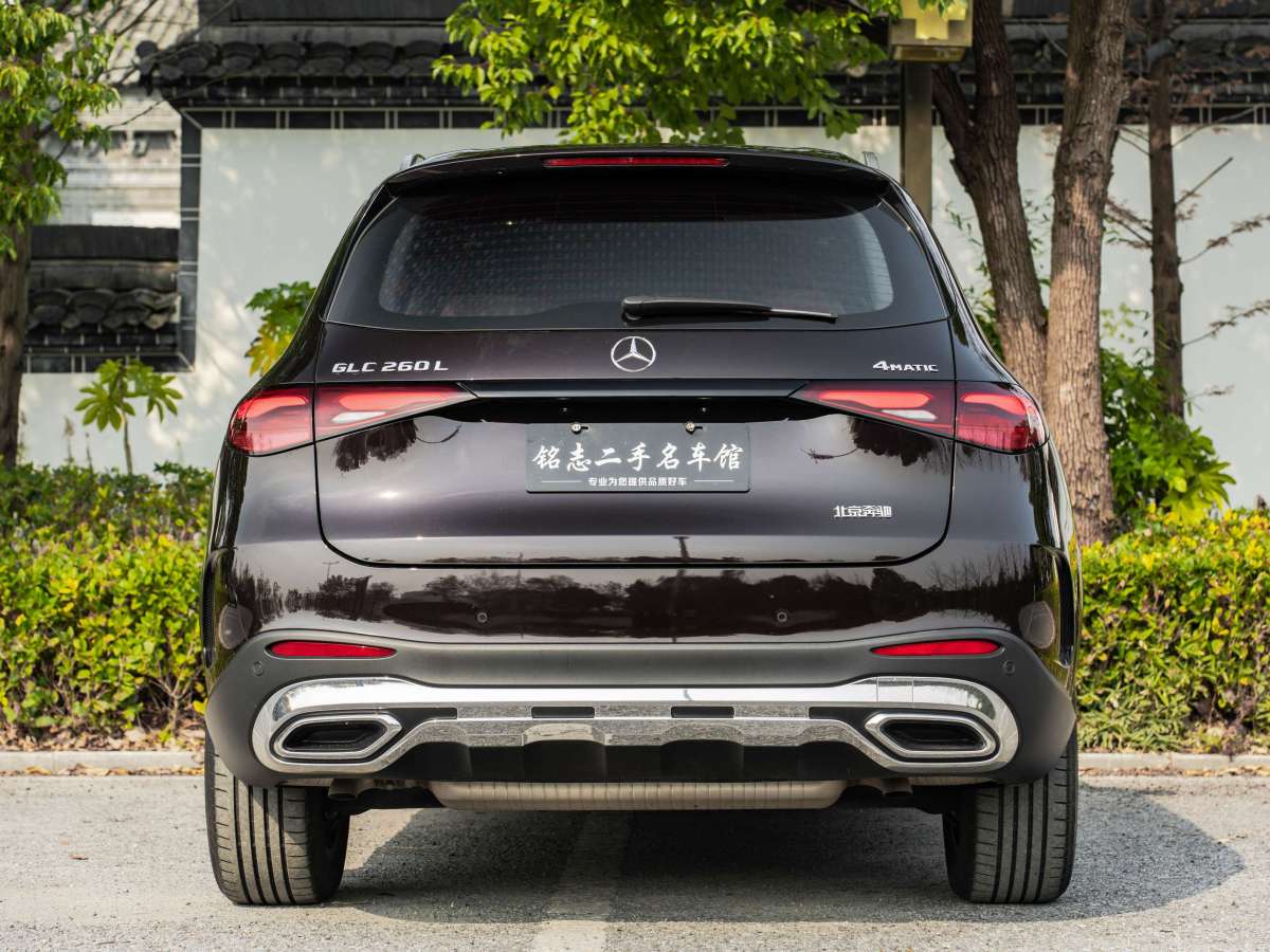 2023年4月奔馳 奔馳GLC  2023款 GLC 260 L 4MATIC 豪華型 5座