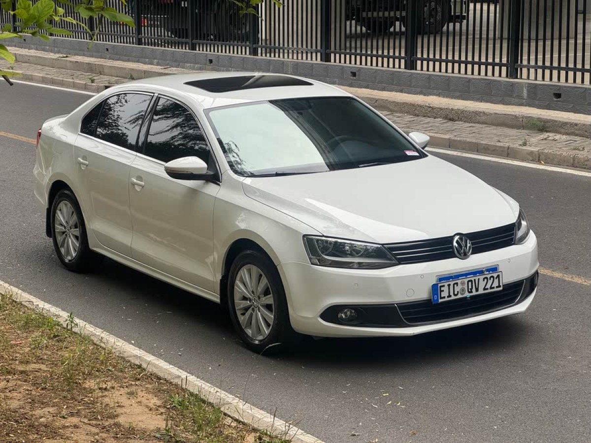 大眾 速騰  2014款 改款 1.4TSI 自動豪華型圖片