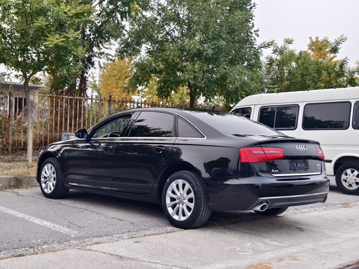 奧迪 奧迪A6L  2014款 TFSI 標(biāo)準(zhǔn)型圖片