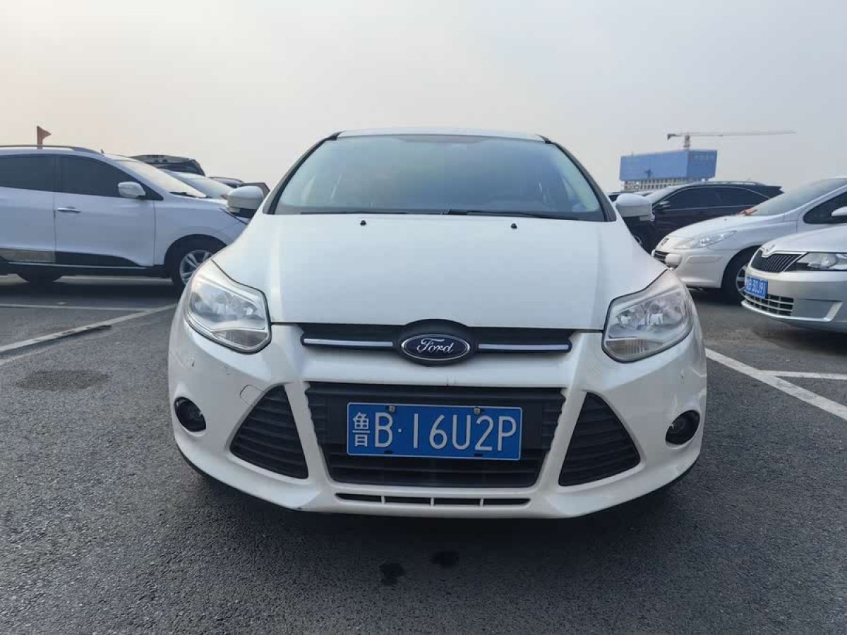 福特 福克斯  2012款 兩廂 1.6L 自動(dòng)舒適型圖片
