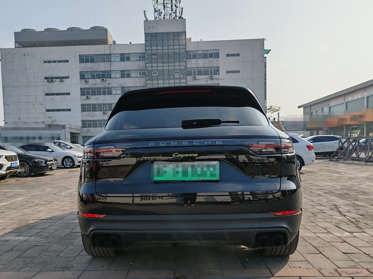 保時捷 Cayenne新能源  2023款 Cayenne E-Hybrid 2.0T 鉑金版圖片