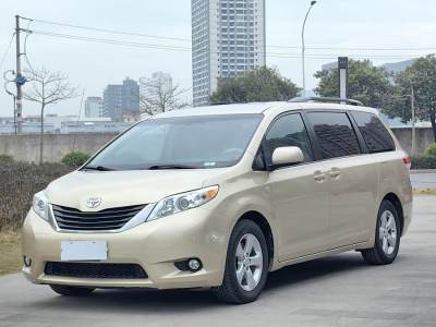 2015年6月 豐田 塞納(進(jìn)口) 3.5L 兩驅(qū)LE圖片