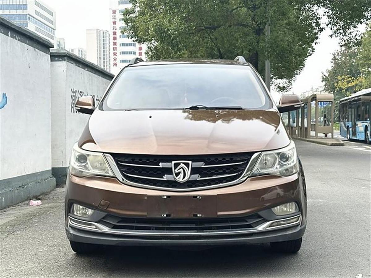 寶駿 730  2016款 1.5L 手動舒適型 7座圖片