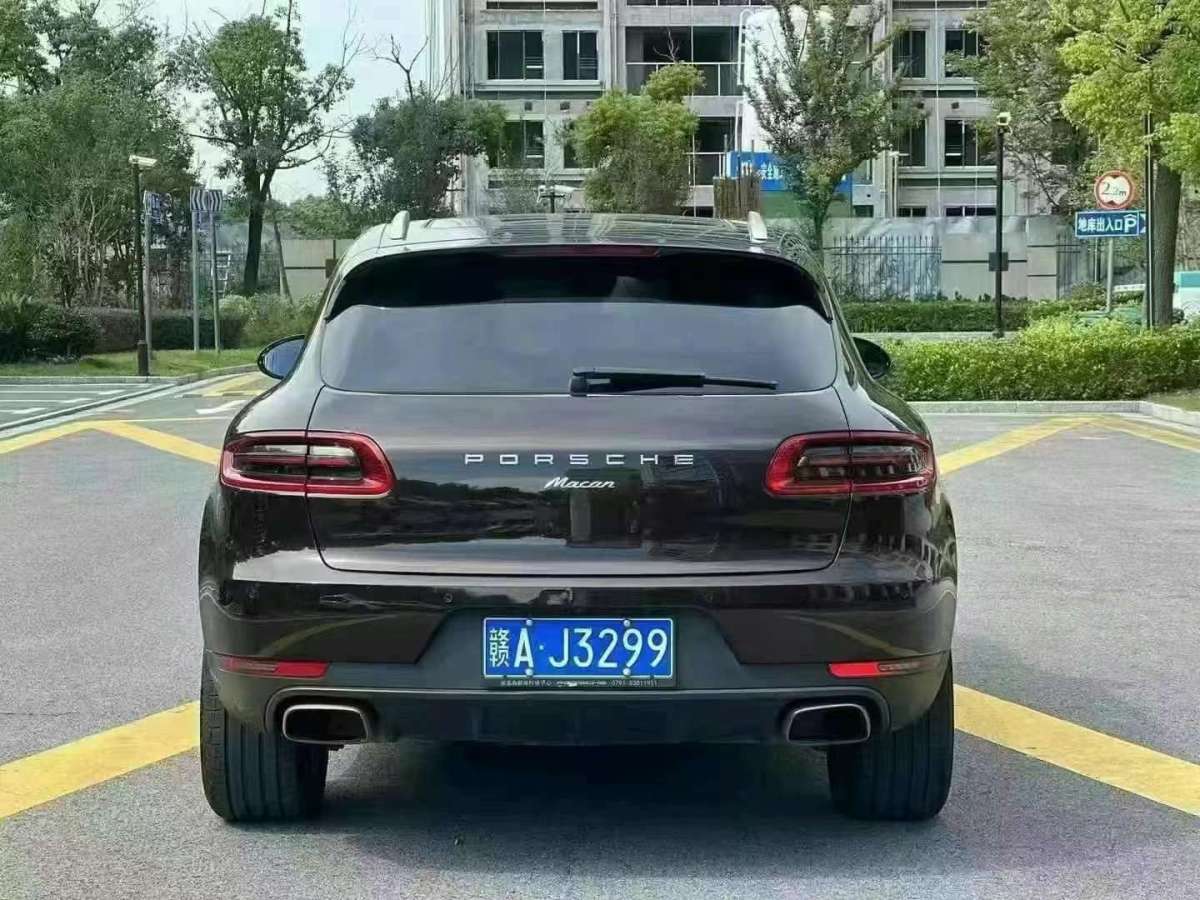 保時(shí)捷 Macan  2014款 Macan 2.0T圖片